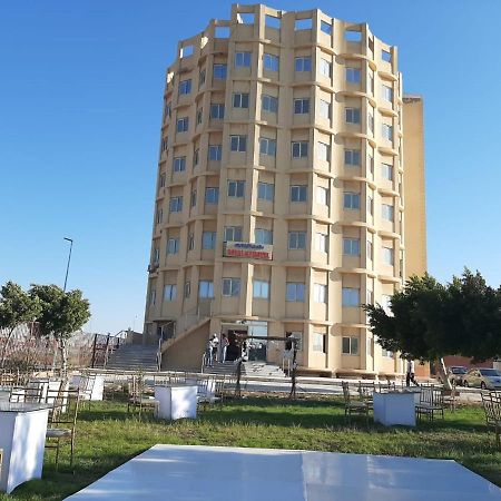 Royal Nj Hotel Borg El Arab Exterior foto